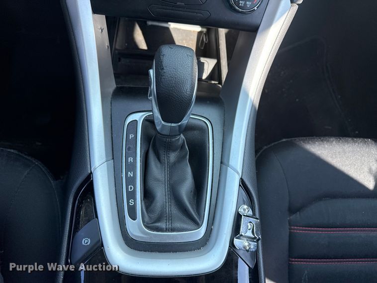 image for item FB8632 2014 Ford Fusion 