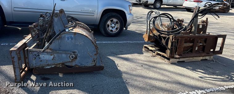 image for item FB8633 (2) asphalt planers