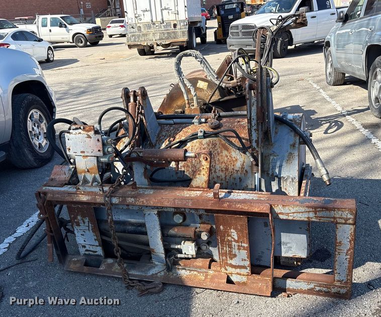 image for item FB8633 (2) asphalt planers