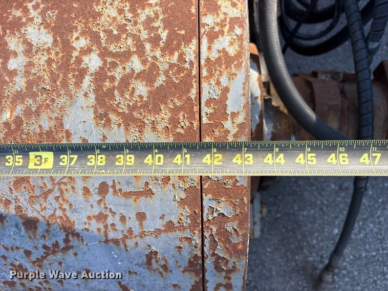 image for item FB8633 (2) asphalt planers