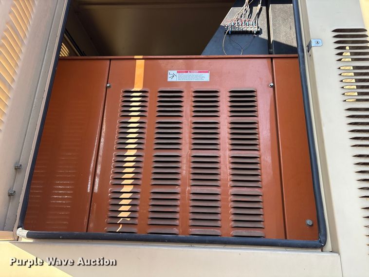 image for item FB8634 2016 Generac 8200200200 generator