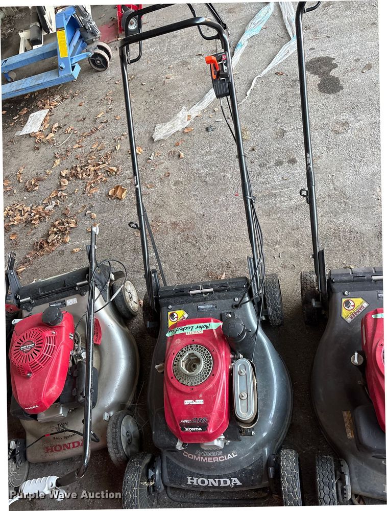 image for item FB8636  (5) push mowers 