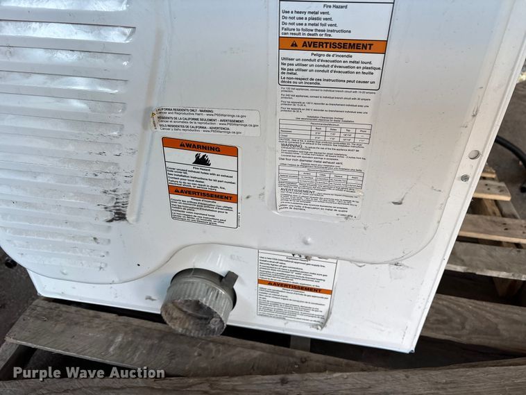 image for item FB8637 Washers and dryers