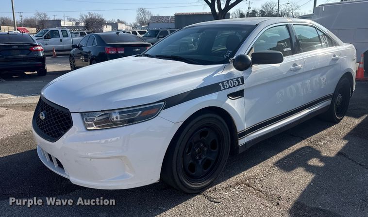 image for item FB8638 2015 Ford Taurus Police Interceptor 