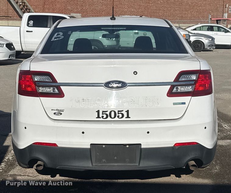 image for item FB8638 2015 Ford Taurus Police Interceptor 