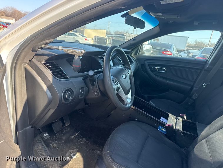 image for item FB8638 2015 Ford Taurus Police Interceptor 