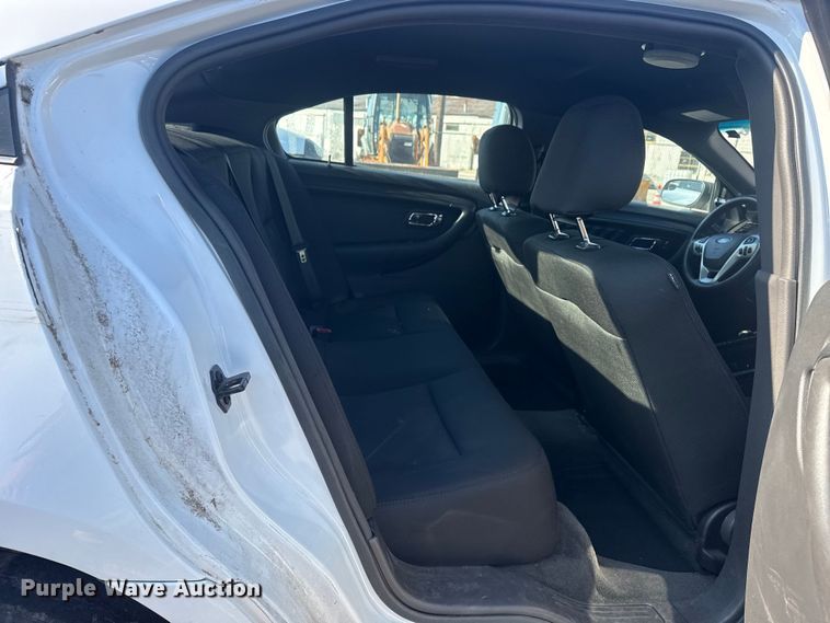 image for item FB8638 2015 Ford Taurus Police Interceptor 