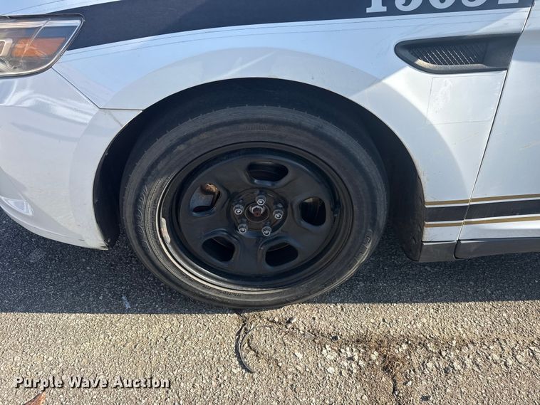 image for item FB8638 2015 Ford Taurus Police Interceptor 