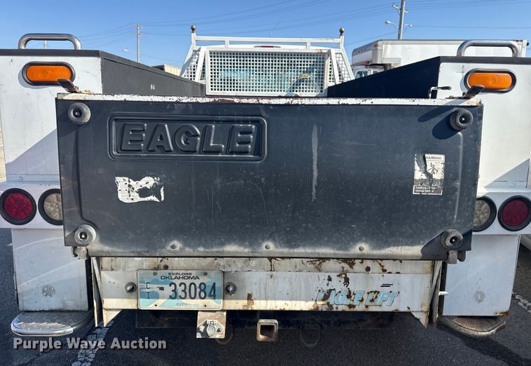 image for item FB8639 2001 Ford F250 Super Duty Ext. Cab utility bed pickup truck