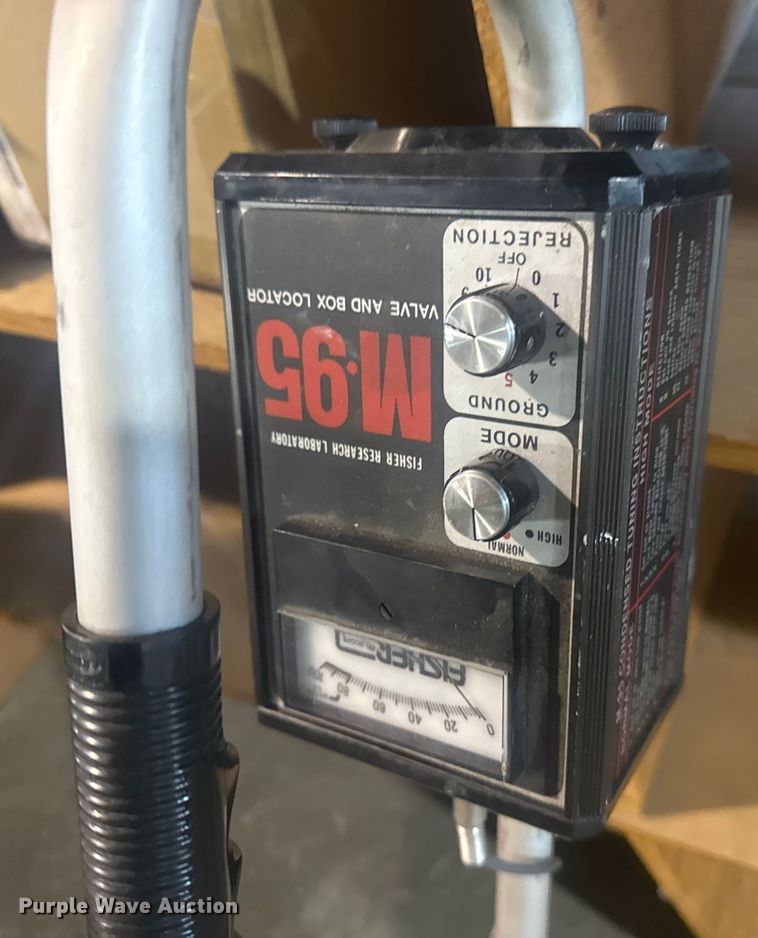 image for item FB8644 Fisher M-Scope M-95 metal detector