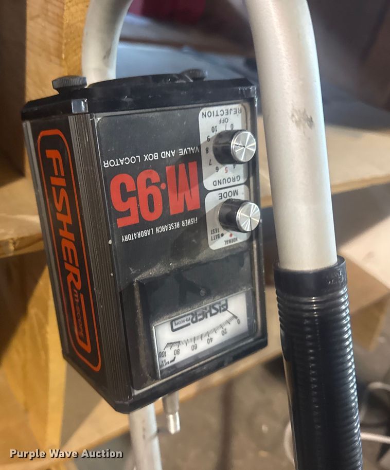 image for item FB8644 Fisher M-Scope M-95 metal detector