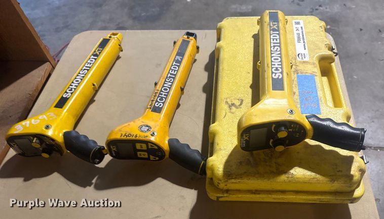 image for item FB8645 Schonstedt GA 92XTD  single hand magnetic locator