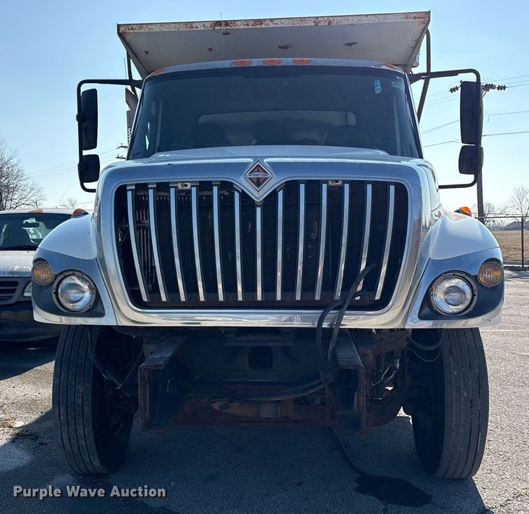 image for item FB8651 2012 International SF625 dump truck