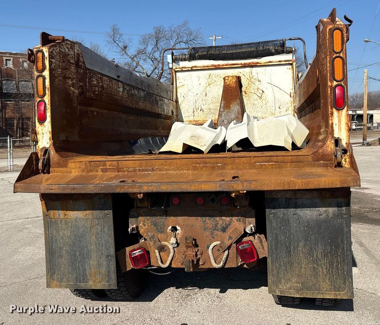 image for item FB8651 2012 International SF625 dump truck