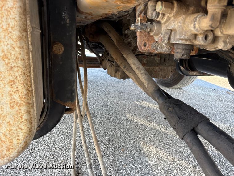 image for item FB8651 2012 International SF625 dump truck