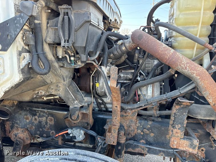 image for item FB8651 2012 International SF625 dump truck