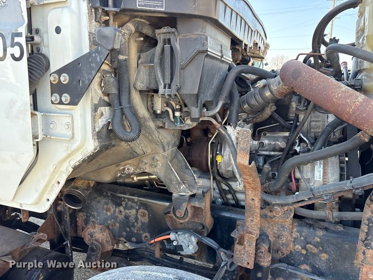 image for item FB8651 2012 International SF625 dump truck