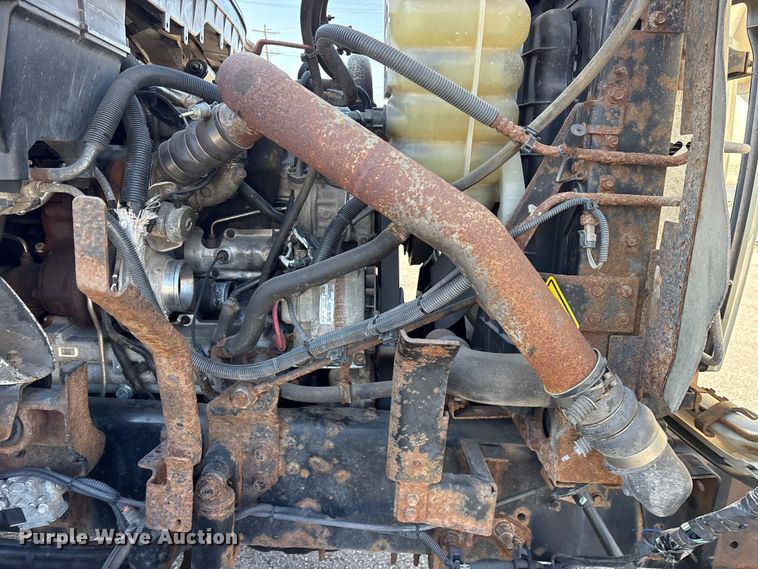 image for item FB8651 2012 International SF625 dump truck