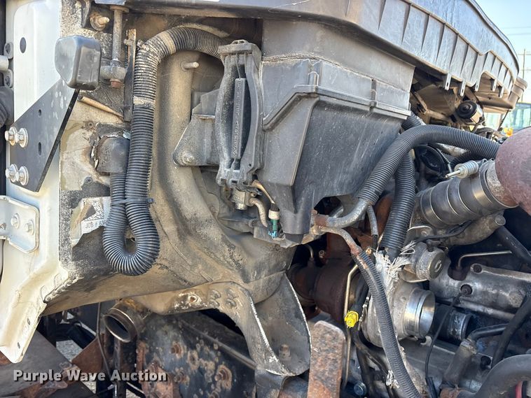 image for item FB8651 2012 International SF625 dump truck