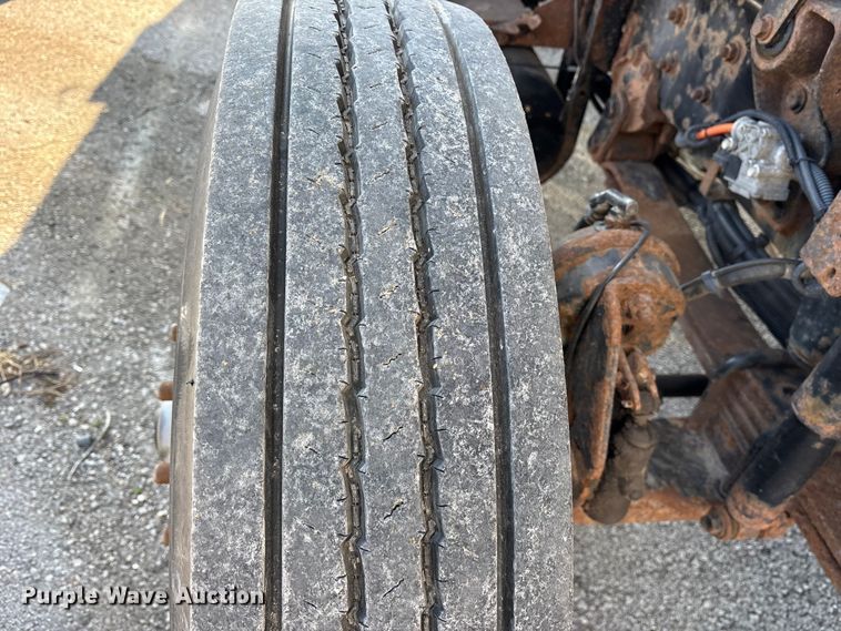 image for item FB8651 2012 International SF625 dump truck