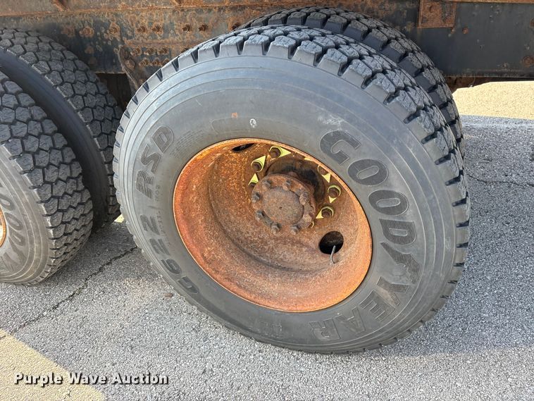 image for item FB8651 2012 International SF625 dump truck