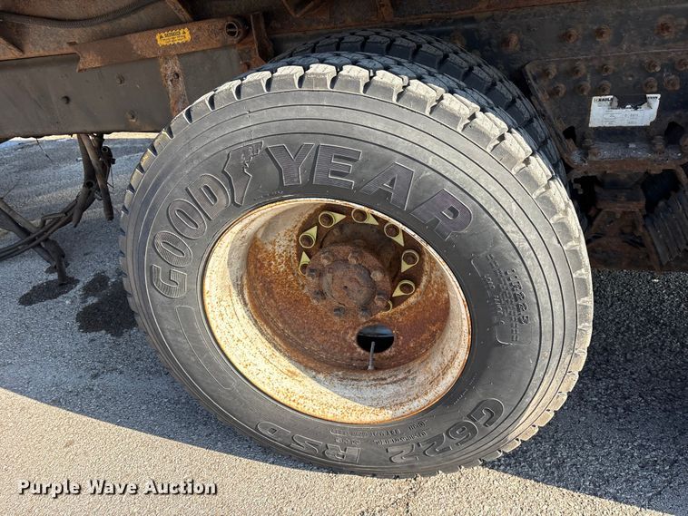 image for item FB8651 2012 International SF625 dump truck