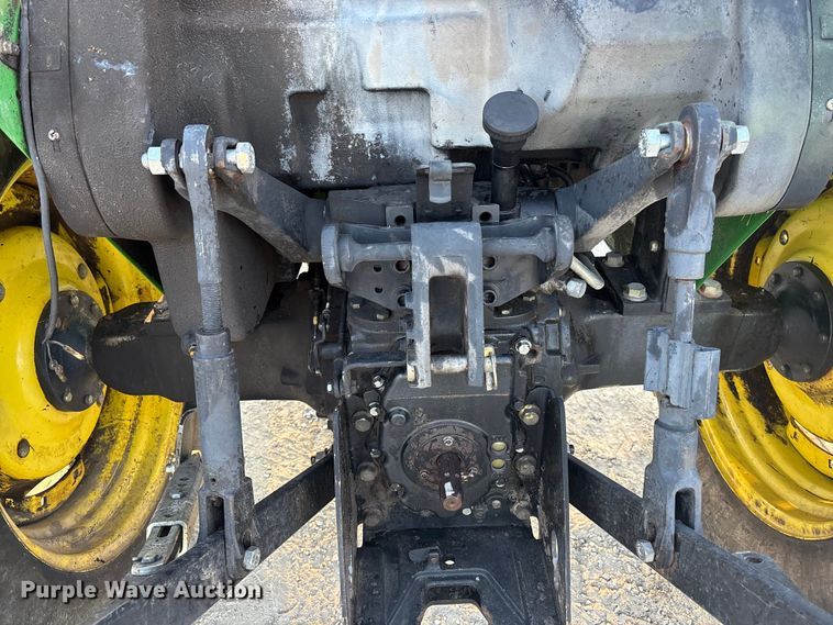 image for item FC1538 2007 John Deere 5325 tractor