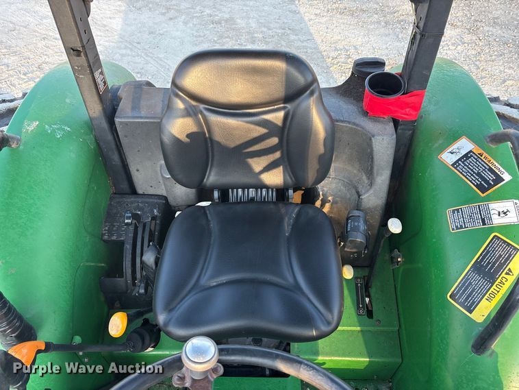 image for item FC1538 2007 John Deere 5325 tractor
