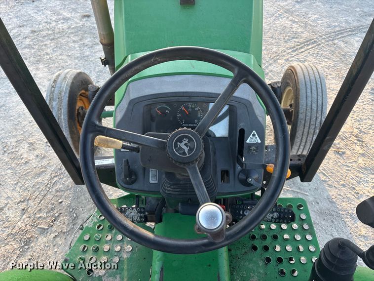 image for item FC1538 2007 John Deere 5325 tractor