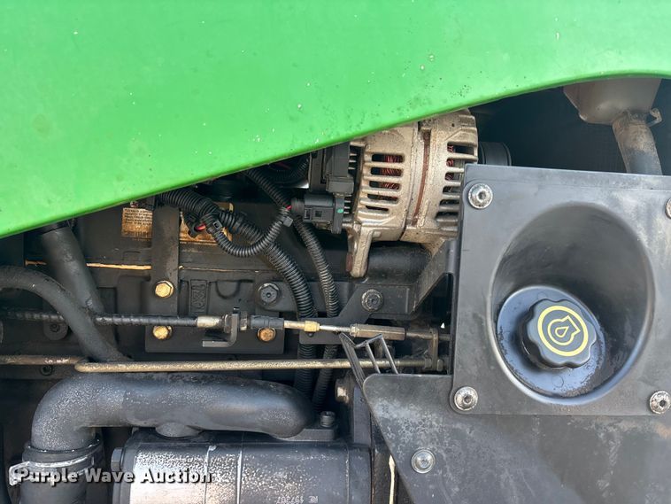 image for item FC1538 2007 John Deere 5325 tractor