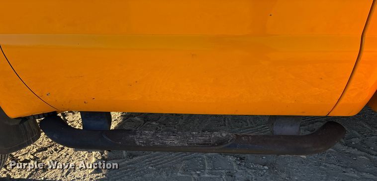 image for item FC1540 2004 Ford F450 Super Duty utility / service truck