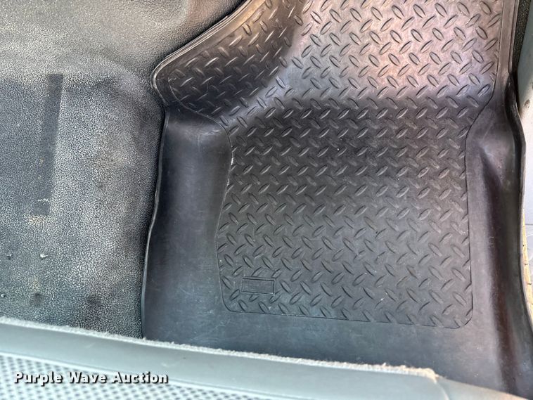 image for item FC1540 2004 Ford F450 Super Duty utility / service truck