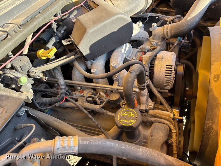 image for item FC1540 2004 Ford F450 Super Duty utility / service truck