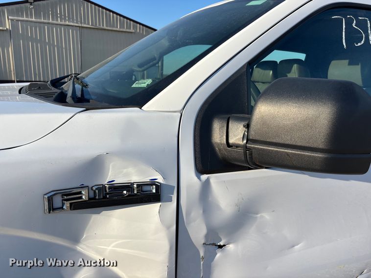 image for item FC1541 2016 Ford F150 Crew Cab pickup truck