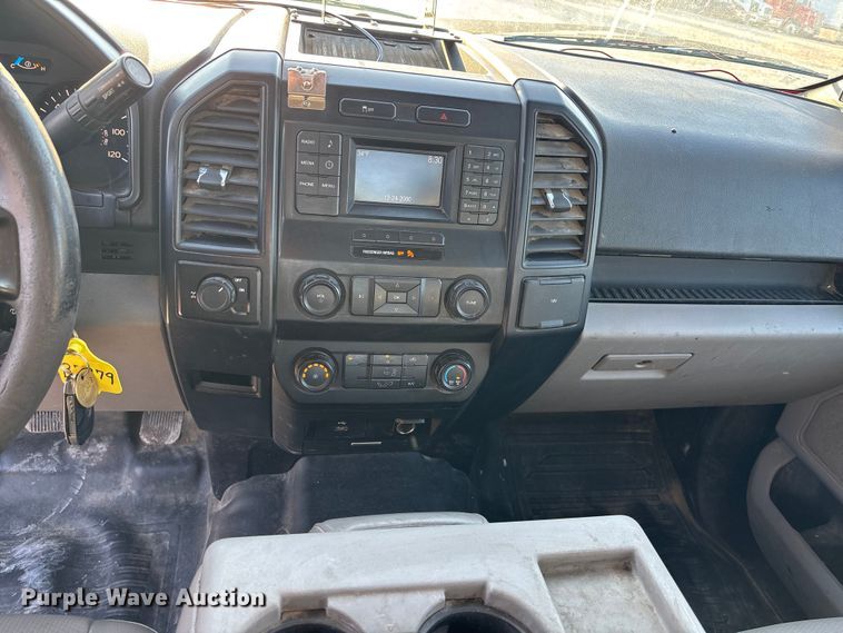 image for item FC1541 2016 Ford F150 Crew Cab pickup truck