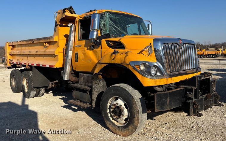image for item FC1542 2014 International 7500 dump truck