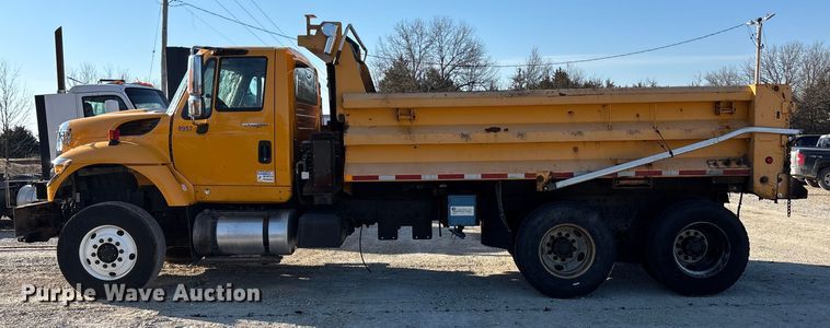 image for item FC1542 2014 International 7500 dump truck