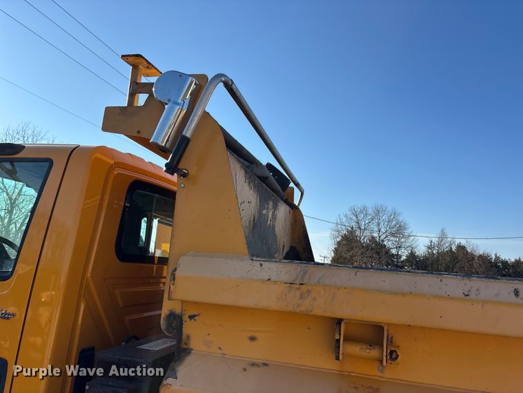 image for item FC1542 2014 International 7500 dump truck