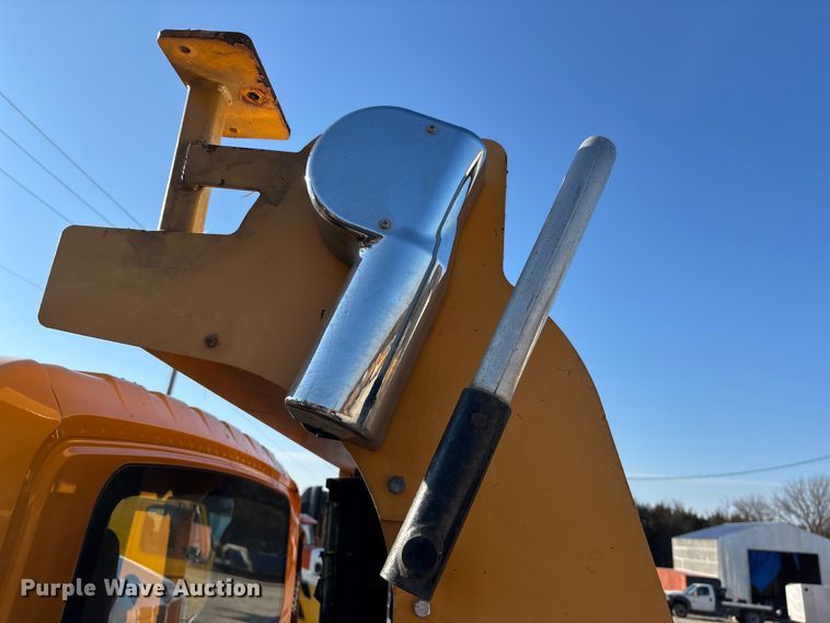 image for item FC1542 2014 International 7500 dump truck