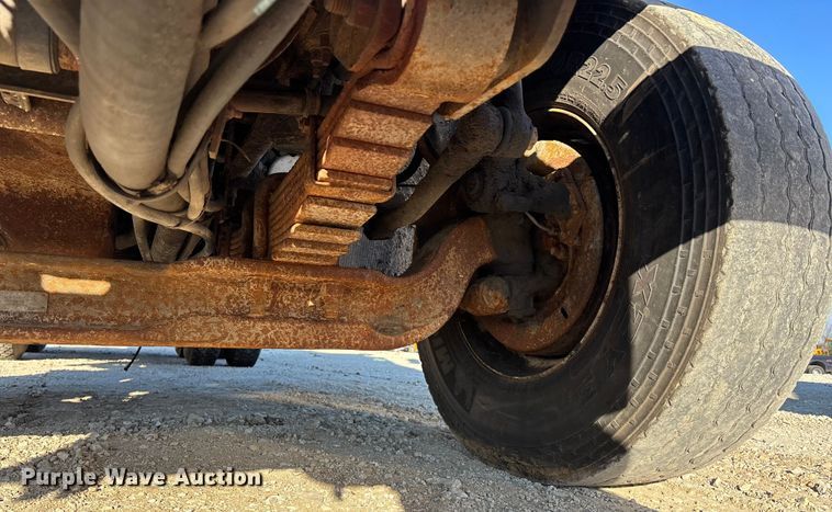 image for item FC1542 2014 International 7500 dump truck