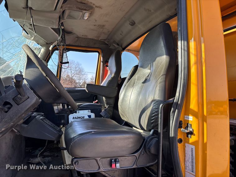 image for item FC1542 2014 International 7500 dump truck