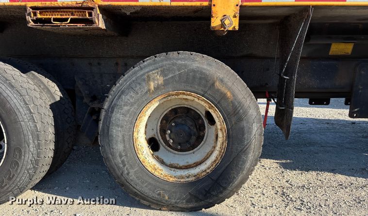 image for item FC1542 2014 International 7500 dump truck