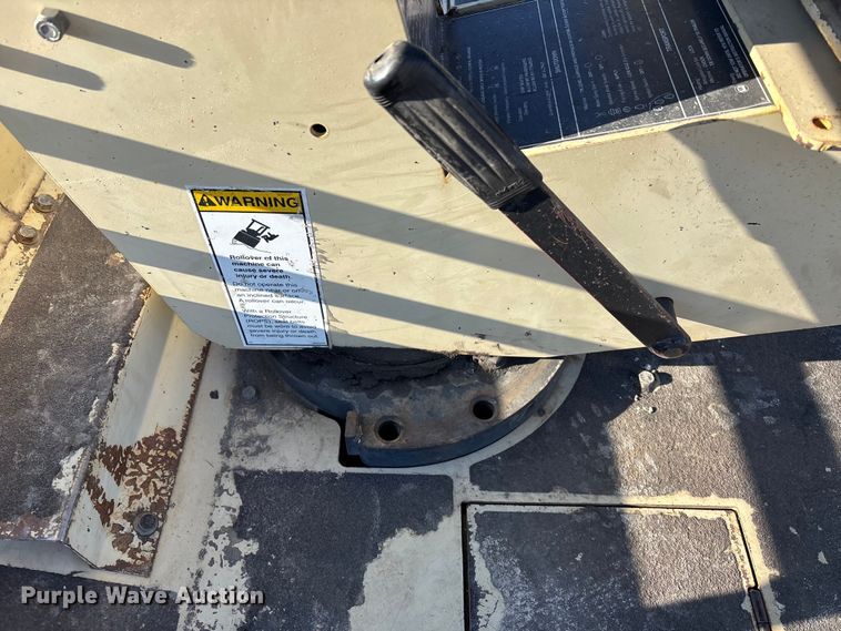 image for item FC1543 Ingersoll Rand DD-90 double drum vibratory roller