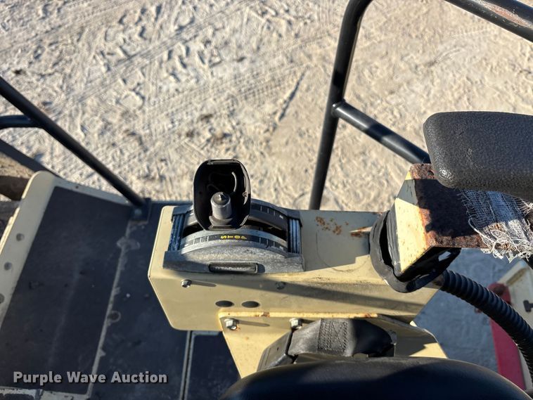 image for item FC1543 Ingersoll Rand DD-90 double drum vibratory roller