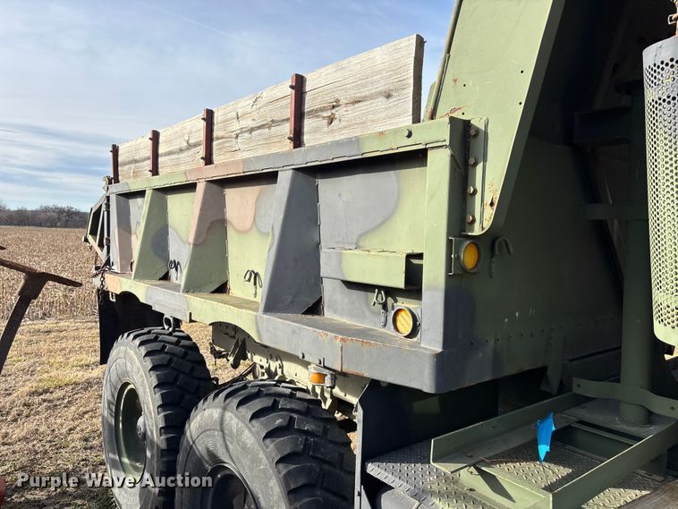 image for item FC1547 1990 AM General M929A2 dump truck