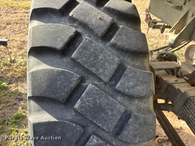 image for item FC1547 1990 AM General M929A2 dump truck