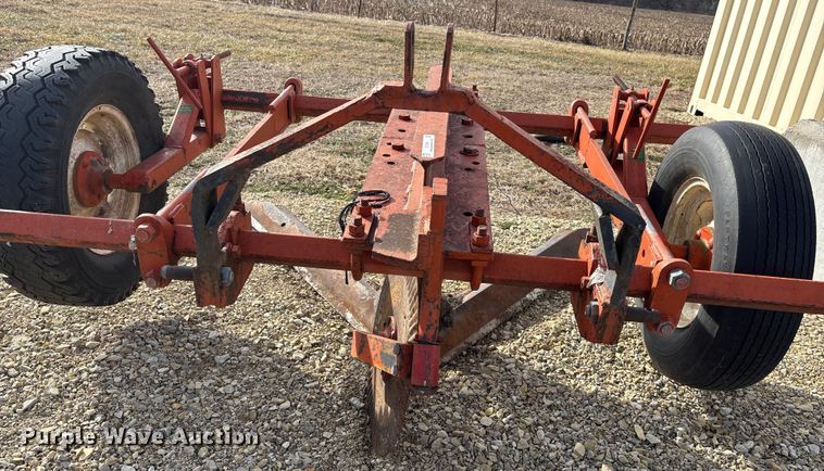 image for item FC1548 Sweep plow