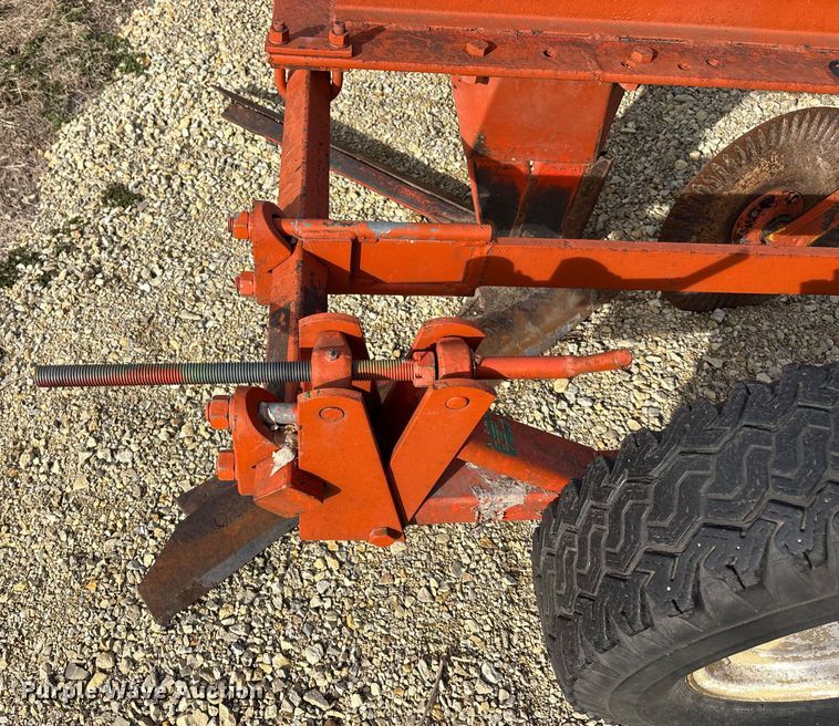 image for item FC1548 Sweep plow