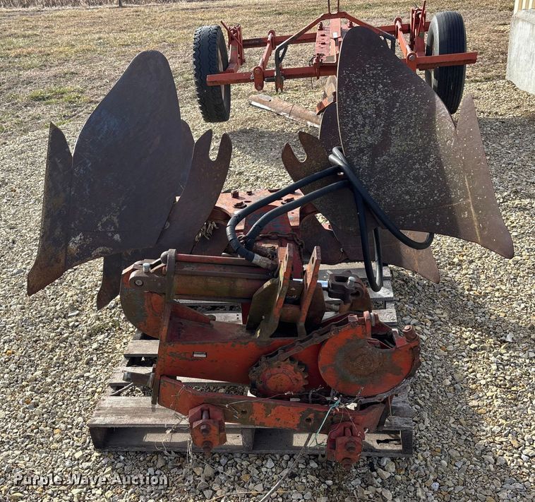 image for item FC1549 Two bottom plow
