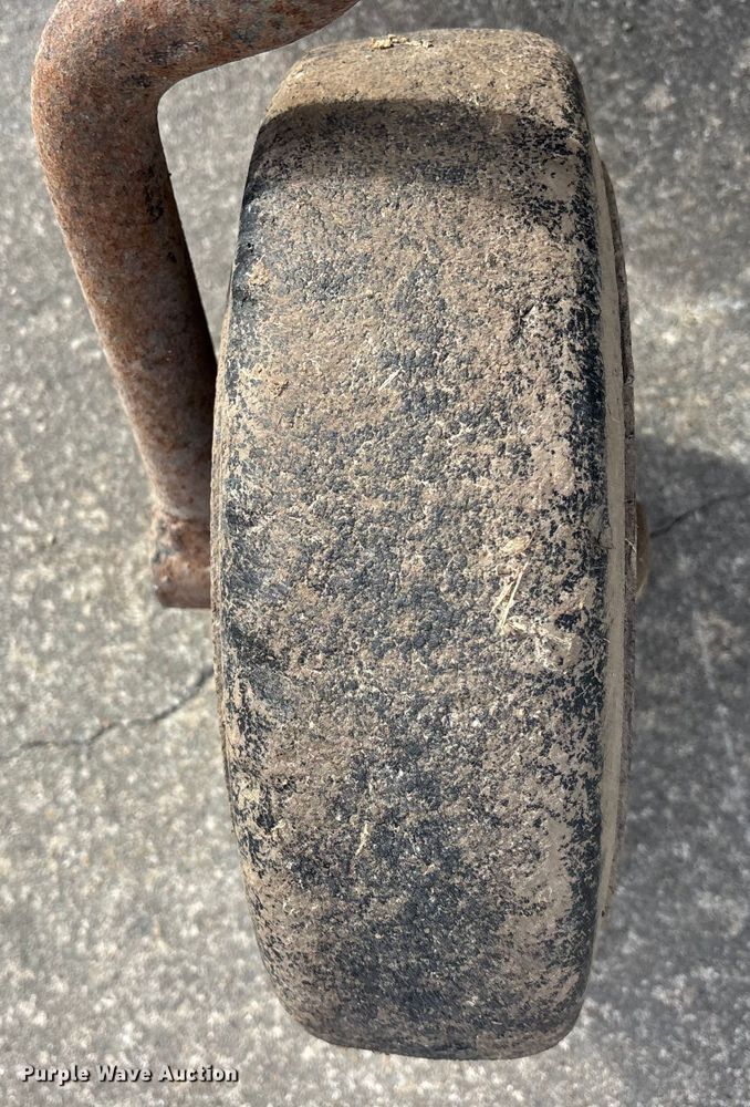 image for item FC1553 John Deere 207 Gyramor rotary mower